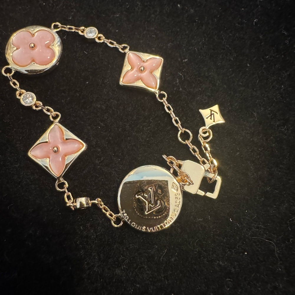 Louis Vuitton Gold and Pink Monogram AU750 Bracelet - Picture 3 of 6